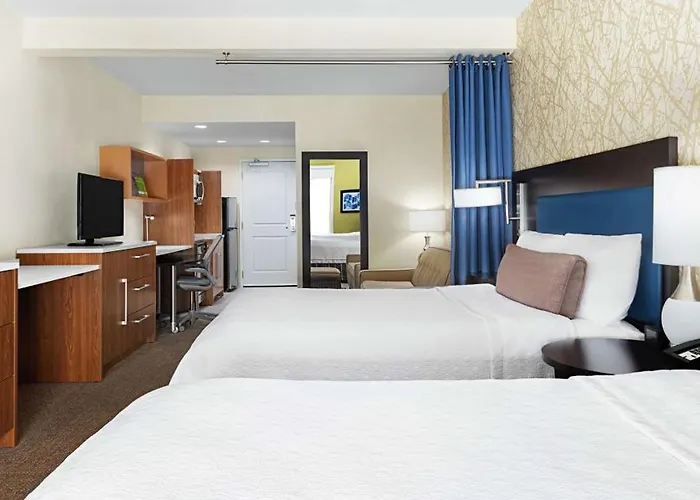 Home2 By Hilton Parc 3*