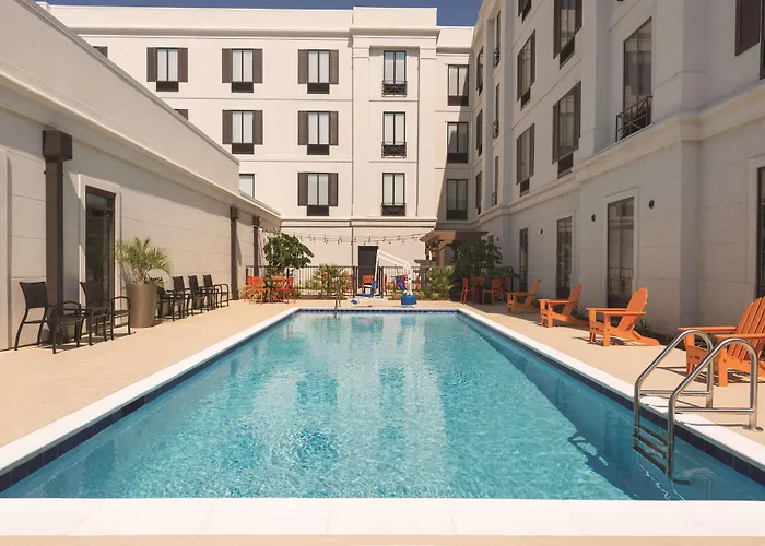 Hotel Home2 By Hilton Parc 3*